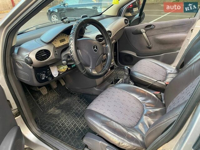 Сірий Мерседес А клас, об'ємом двигуна 1.6 л та пробігом 319 тис. км за 2000 $, фото 6 на Automoto.ua