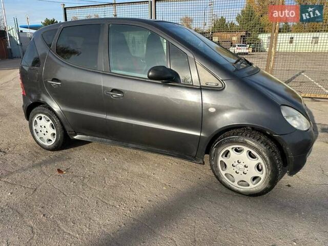 Сірий Мерседес А клас, об'ємом двигуна 1.4 л та пробігом 280 тис. км за 2500 $, фото 5 на Automoto.ua