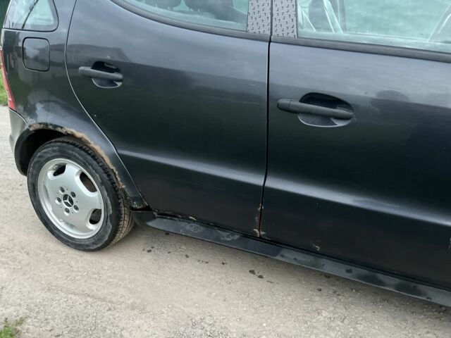 Сірий Мерседес А клас, об'ємом двигуна 1.6 л та пробігом 316 тис. км за 2000 $, фото 3 на Automoto.ua