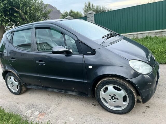 Сірий Мерседес А клас, об'ємом двигуна 1.6 л та пробігом 316 тис. км за 2000 $, фото 1 на Automoto.ua