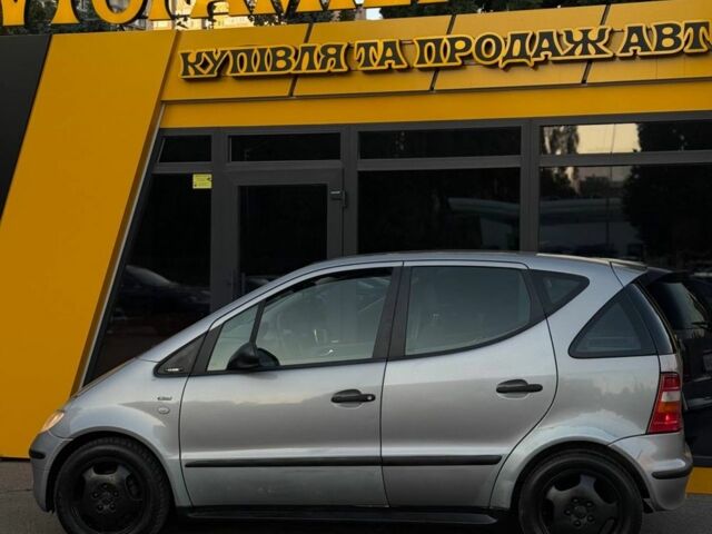 Серый Мерседес А класс, объемом двигателя 1.6 л и пробегом 260 тыс. км за 2300 $, фото 8 на Automoto.ua