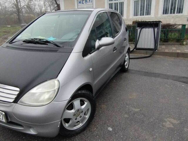 Сірий Мерседес А клас, об'ємом двигуна 1.4 л та пробігом 304 тис. км за 900 $, фото 2 на Automoto.ua