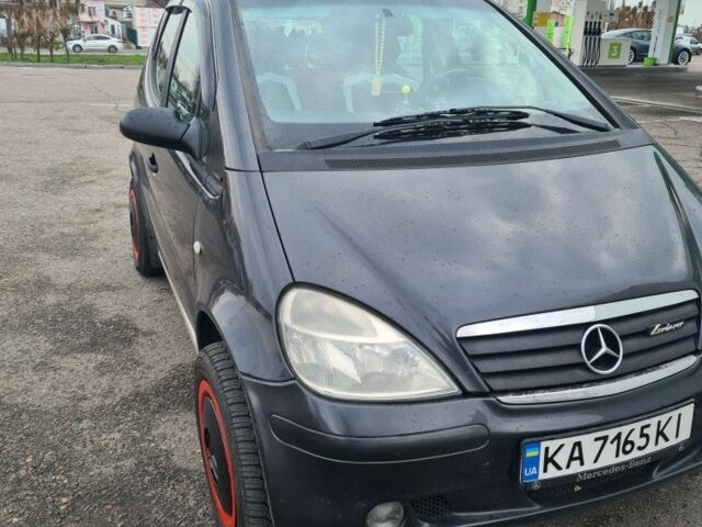 Серый Мерседес А класс, объемом двигателя 1.6 л и пробегом 237 тыс. км за 3100 $, фото 1 на Automoto.ua