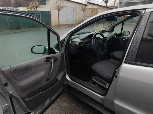 Сірий Мерседес А клас, об'ємом двигуна 1.4 л та пробігом 304 тис. км за 900 $, фото 12 на Automoto.ua