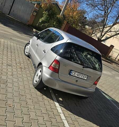 Серый Мерседес А класс, объемом двигателя 1.6 л и пробегом 280 тыс. км за 2250 $, фото 9 на Automoto.ua