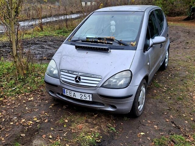 Серый Мерседес А класс, объемом двигателя 1.7 л и пробегом 243 тыс. км за 1300 $, фото 1 на Automoto.ua