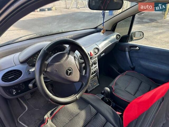 Сірий Мерседес А клас, об'ємом двигуна 1.4 л та пробігом 280 тис. км за 2500 $, фото 6 на Automoto.ua