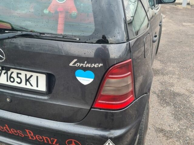 Серый Мерседес А класс, объемом двигателя 1.6 л и пробегом 237 тыс. км за 3100 $, фото 2 на Automoto.ua