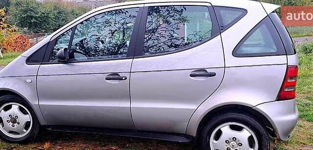 Мерседес А класс 1998 в Ровно на Automoto.ua Серый Мерседес А класс, объемом двигателя 1.4 л и пробегом 322 тыс. км за 2300 $, фото 5 на Automoto.ua