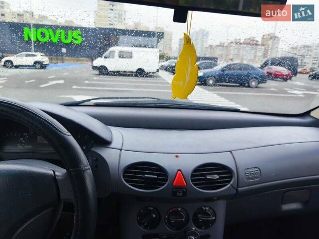 Серый Мерседес А класс, объемом двигателя 1.4 л и пробегом 336 тыс. км за 2750 $, фото 13 на Automoto.ua