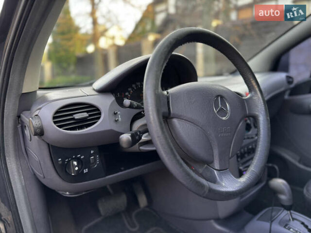 Сірий Мерседес А клас, об'ємом двигуна 1.7 л та пробігом 240 тис. км за 3300 $, фото 18 на Automoto.ua