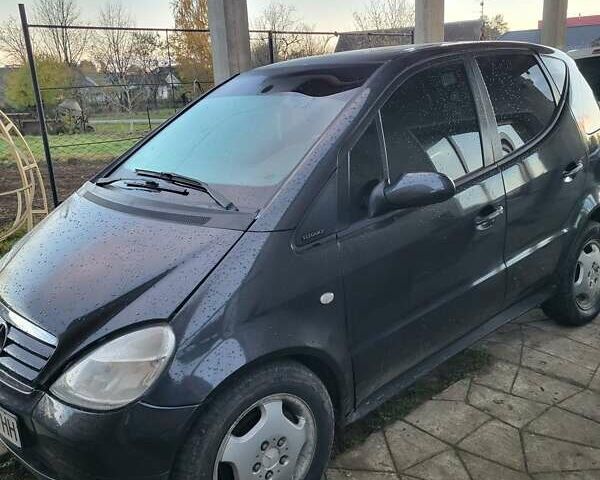 Мерседес А класс 1999 в Калуше на Automoto.ua Серый Мерседес А класс, объемом двигателя 1.7 л и пробегом 356 тыс. км за 2950 $, фото 3 на Automoto.ua