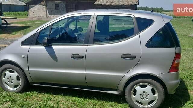 Сірий Мерседес А клас, об'ємом двигуна 1.7 л та пробігом 90 тис. км за 3900 $, фото 5 на Automoto.ua