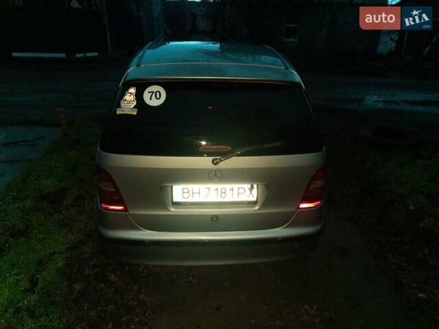 Серый Мерседес А класс, объемом двигателя 1.7 л и пробегом 259 тыс. км за 3350 $, фото 3 на Automoto.ua