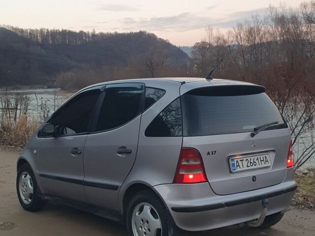 Серый Мерседес А класс, объемом двигателя 1.7 л и пробегом 280 тыс. км за 2750 $, фото 10 на Automoto.ua