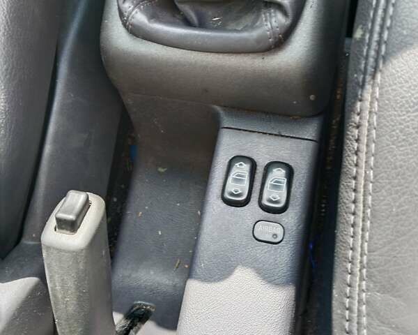 Серый Мерседес А класс, объемом двигателя 1.6 л и пробегом 226 тыс. км за 2800 $, фото 1 на Automoto.ua