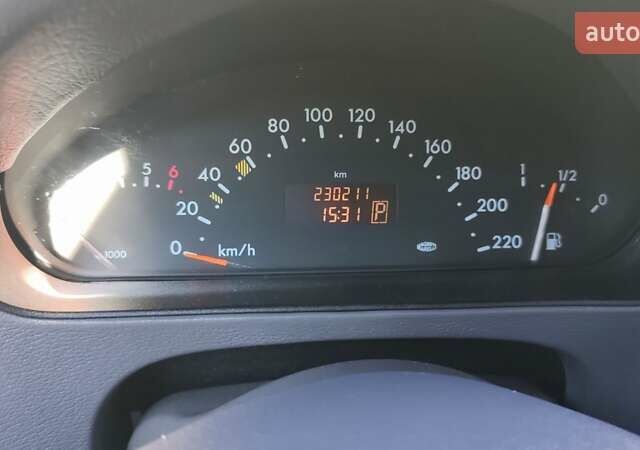 Серый Мерседес А класс, объемом двигателя 1.9 л и пробегом 230 тыс. км за 4050 $, фото 10 на Automoto.ua