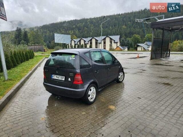 Серый Мерседес А класс, объемом двигателя 1.7 л и пробегом 281 тыс. км за 3200 $, фото 1 на Automoto.ua