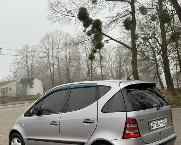 Серый Мерседес А класс, объемом двигателя 1.69 л и пробегом 350 тыс. км за 2999 $, фото 13 на Automoto.ua