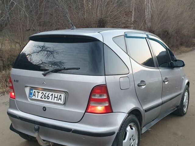 Серый Мерседес А класс, объемом двигателя 1.7 л и пробегом 280 тыс. км за 2750 $, фото 7 на Automoto.ua