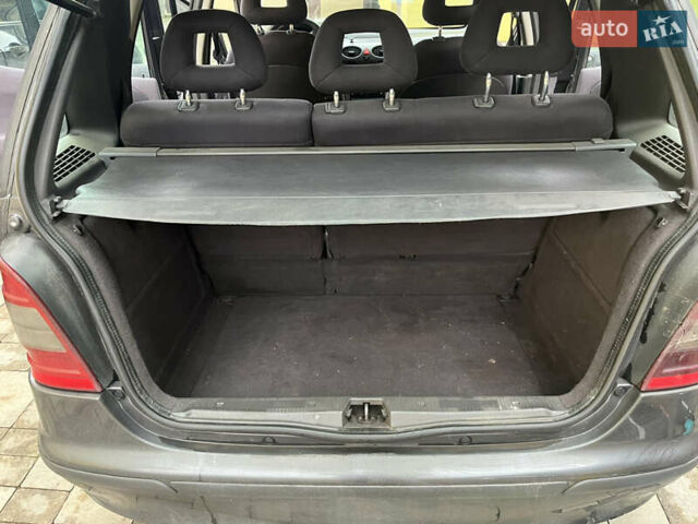 Серый Мерседес А класс, объемом двигателя 1.69 л и пробегом 297 тыс. км за 3000 $, фото 14 на Automoto.ua