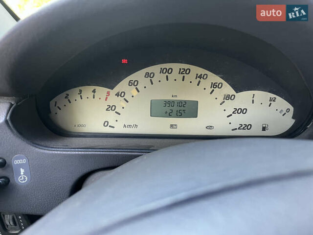 Серый Мерседес А класс, объемом двигателя 1.69 л и пробегом 390 тыс. км за 3000 $, фото 8 на Automoto.ua