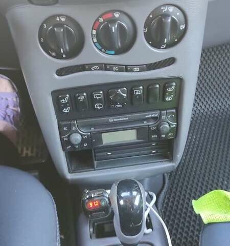 Серый Мерседес А класс, объемом двигателя 1.9 л и пробегом 230 тыс. км за 4050 $, фото 11 на Automoto.ua