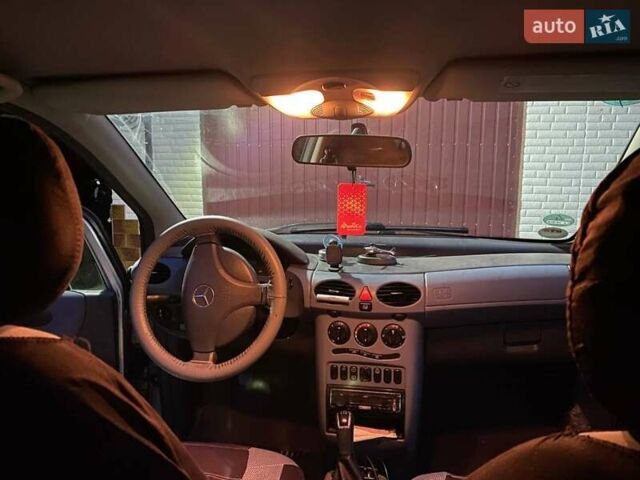 Сірий Мерседес А клас, об'ємом двигуна 1.4 л та пробігом 232 тис. км за 3000 $, фото 12 на Automoto.ua