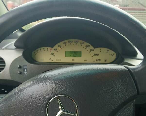 Сірий Мерседес А клас, об'ємом двигуна 1.6 л та пробігом 226 тис. км за 2150 $, фото 5 на Automoto.ua