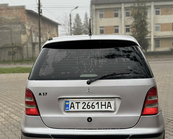 Серый Мерседес А класс, объемом двигателя 1.69 л и пробегом 350 тыс. км за 2999 $, фото 7 на Automoto.ua