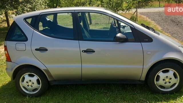 Сірий Мерседес А клас, об'ємом двигуна 1.7 л та пробігом 90 тис. км за 3900 $, фото 2 на Automoto.ua