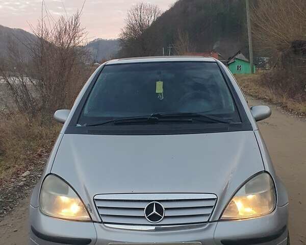 Сірий Мерседес А клас, об'ємом двигуна 1.7 л та пробігом 280 тис. км за 2750 $, фото 1 на Automoto.ua