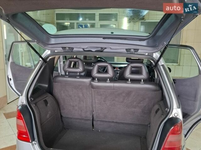 Серый Мерседес А класс, объемом двигателя 1.7 л и пробегом 825 тыс. км за 3900 $, фото 8 на Automoto.ua