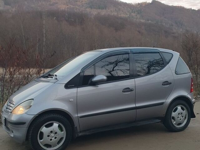 Серый Мерседес А класс, объемом двигателя 1.7 л и пробегом 280 тыс. км за 2750 $, фото 3 на Automoto.ua