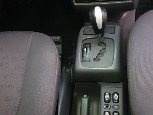 Серый Мерседес А класс, объемом двигателя 1.7 л и пробегом 280 тыс. км за 2750 $, фото 14 на Automoto.ua