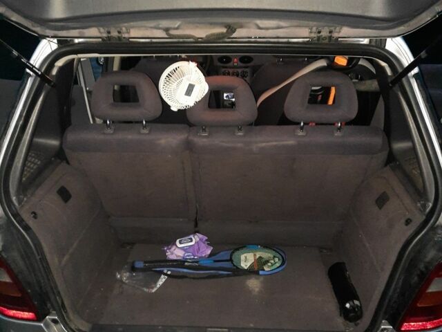 Сірий Мерседес А клас, об'ємом двигуна 1.7 л та пробігом 259 тис. км за 3350 $, фото 6 на Automoto.ua