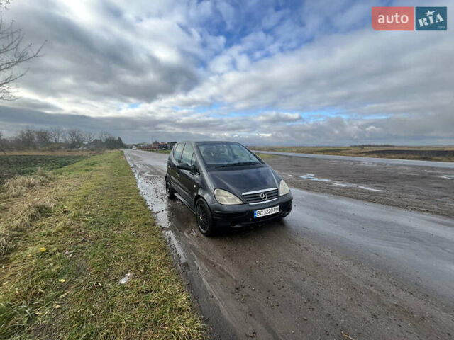 Серый Мерседес А класс, объемом двигателя 1.69 л и пробегом 297 тыс. км за 3000 $, фото 4 на Automoto.ua