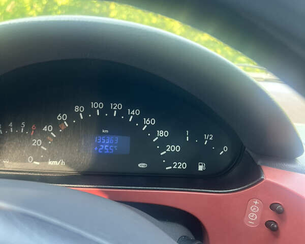 Серый Мерседес А класс, объемом двигателя 1.6 л и пробегом 135 тыс. км за 3100 $, фото 22 на Automoto.ua