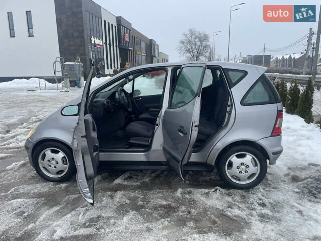 Сірий Мерседес А клас, об'ємом двигуна 1.4 л та пробігом 200 тис. км за 2750 $, фото 11 на Automoto.ua