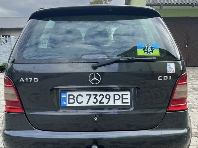 Серый Мерседес А класс, объемом двигателя 1.7 л и пробегом 340 тыс. км за 2950 $, фото 3 на Automoto.ua