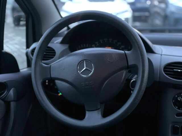 Сірий Мерседес А клас, об'ємом двигуна 1.4 л та пробігом 176 тис. км за 2999 $, фото 11 на Automoto.ua