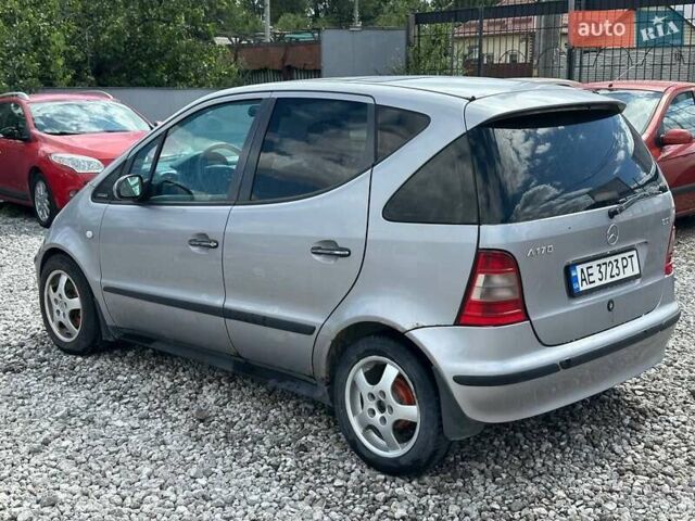 Сірий Мерседес А клас, об'ємом двигуна 1.69 л та пробігом 320 тис. км за 2999 $, фото 4 на Automoto.ua