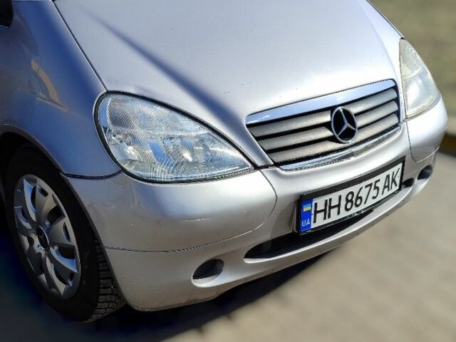 Сірий Мерседес А клас, об'ємом двигуна 1.7 л та пробігом 226 тис. км за 3750 $, фото 4 на Automoto.ua