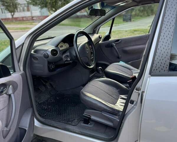 Сірий Мерседес А клас, об'ємом двигуна 1.69 л та пробігом 280 тис. км за 3600 $, фото 13 на Automoto.ua