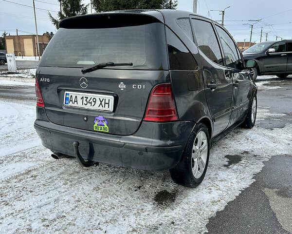 Сірий Мерседес А клас, об'ємом двигуна 1.69 л та пробігом 380 тис. км за 1999 $, фото 10 на Automoto.ua