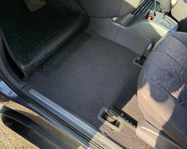 Серый Мерседес А класс, объемом двигателя 1.69 л и пробегом 273 тыс. км за 3200 $, фото 6 на Automoto.ua