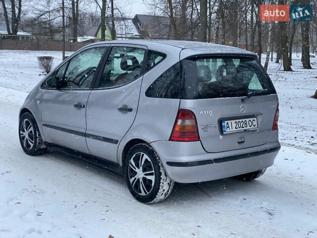 Сірий Мерседес А клас, об'ємом двигуна 1.69 л та пробігом 300 тис. км за 3000 $, фото 4 на Automoto.ua