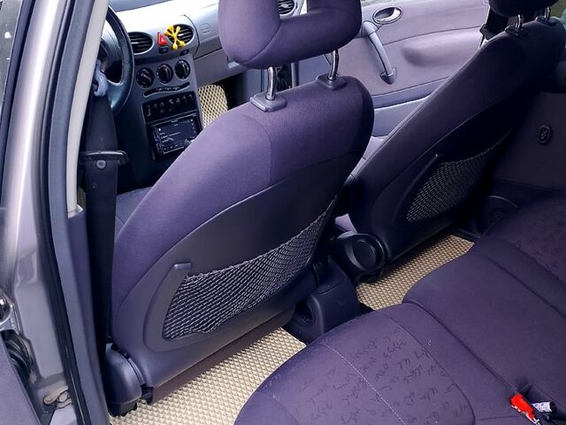 Сірий Мерседес А клас, об'ємом двигуна 1.6 л та пробігом 0 тис. км за 3200 $, фото 6 на Automoto.ua