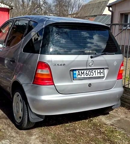 Сірий Мерседес А клас, об'ємом двигуна 1.4 л та пробігом 155 тис. км за 2299 $, фото 3 на Automoto.ua