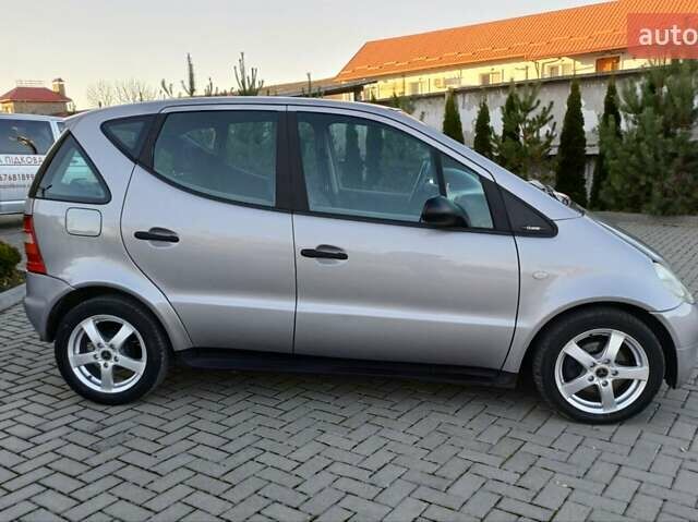 Сірий Мерседес А клас, об'ємом двигуна 1.7 л та пробігом 232 тис. км за 4000 $, фото 41 на Automoto.ua